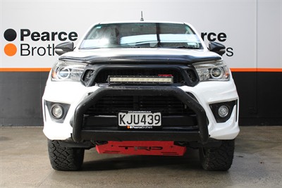 2017 Toyota Hilux - Thumbnail