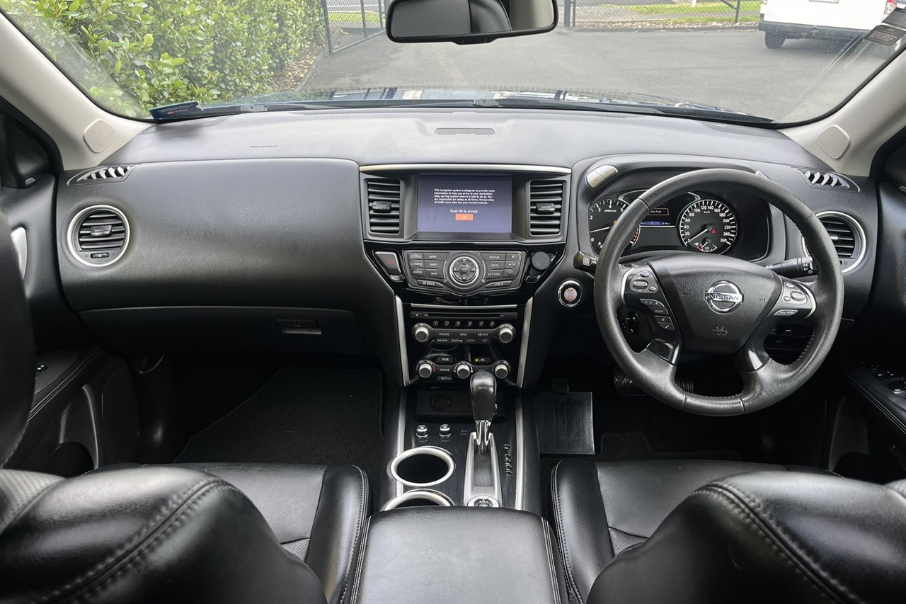 2017 Nissan Pathfinder