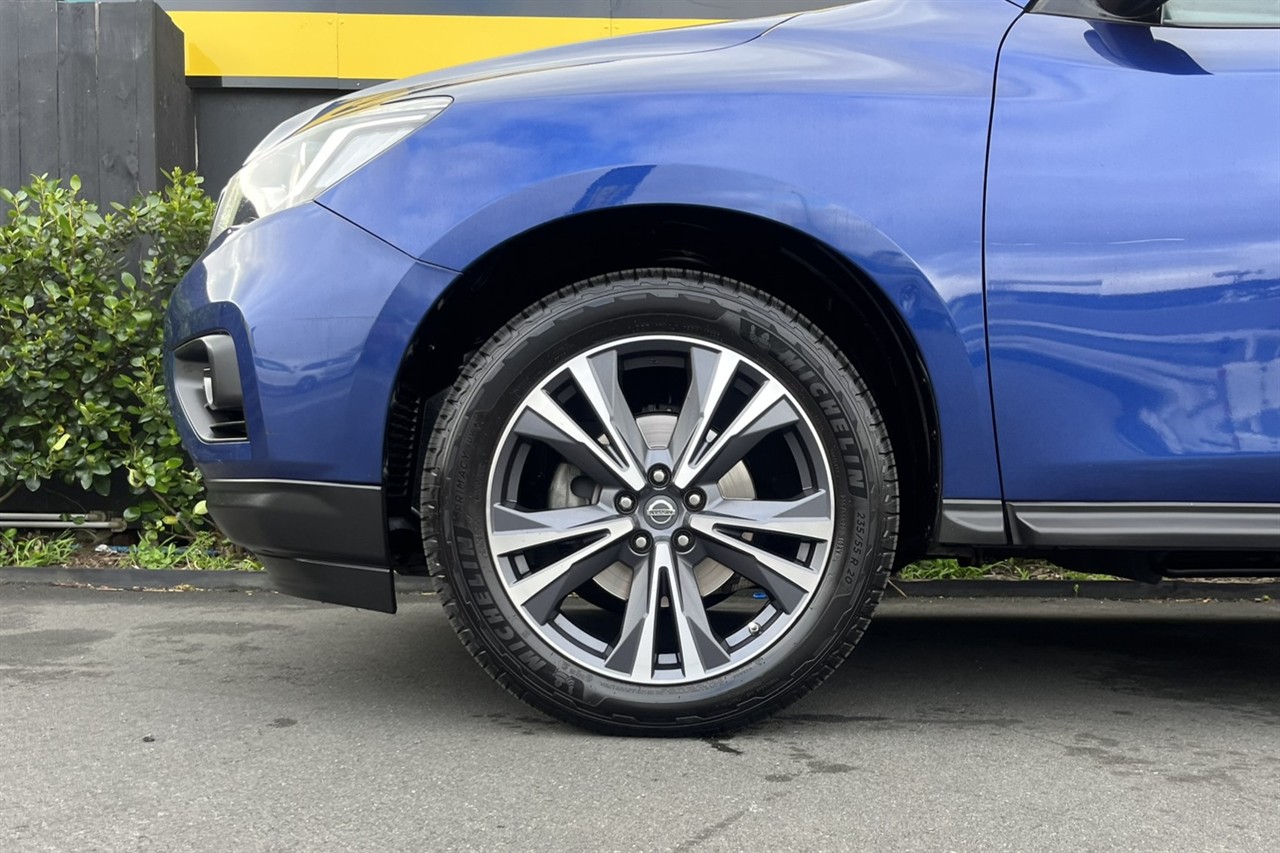 2017 Nissan Pathfinder