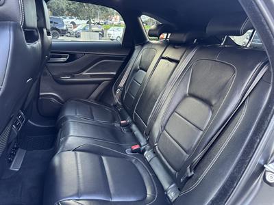2019 Jaguar F-Pace - Thumbnail