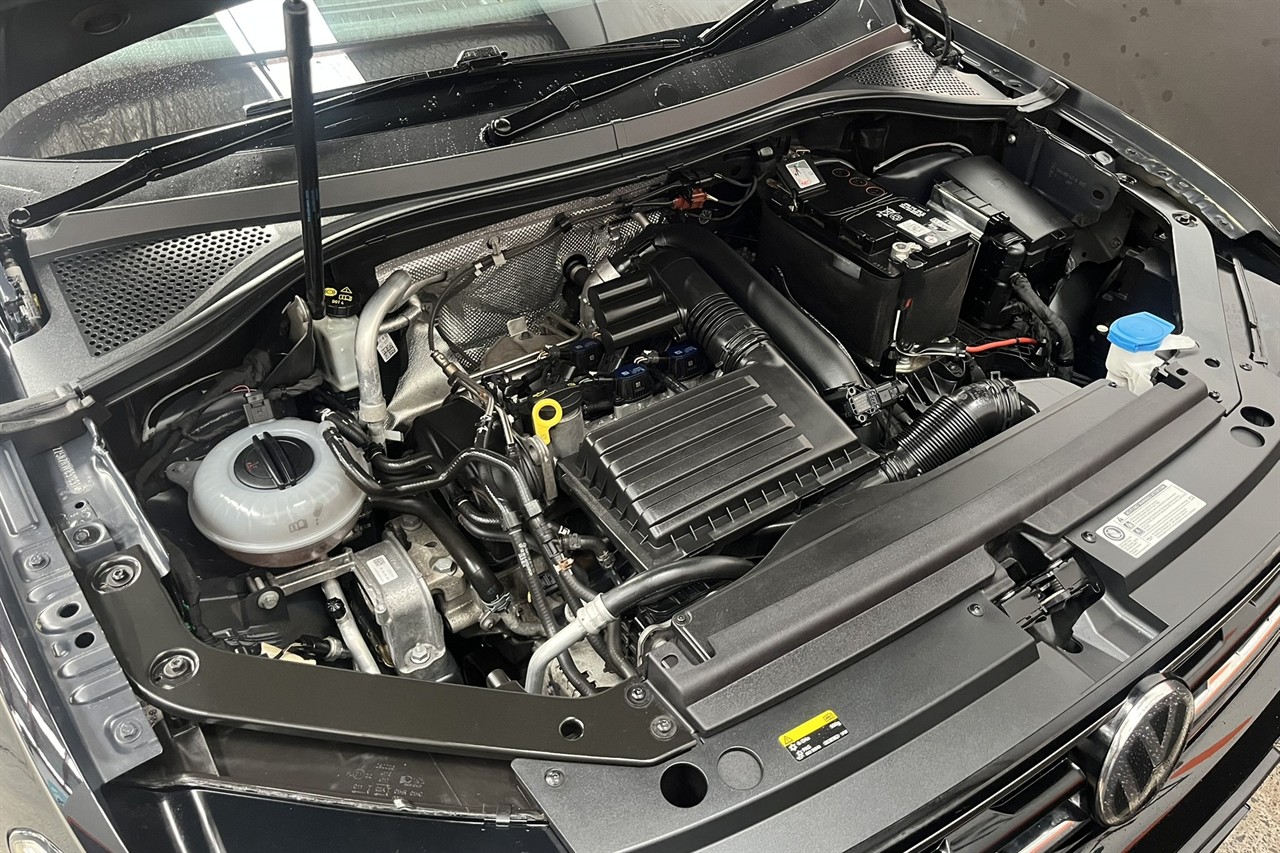 2017 Volkswagen TIGUAN