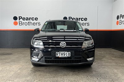 2017 Volkswagen TIGUAN - Thumbnail