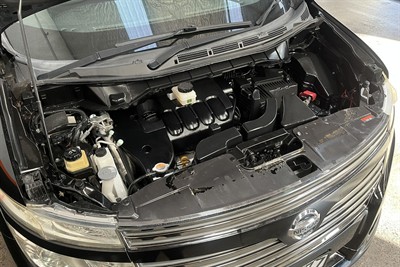 2012 Nissan Elgrand - Thumbnail