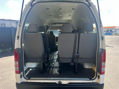 2019 Toyota Hiace - Thumbnail