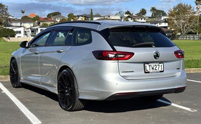 2018 Holden Commodore - Thumbnail