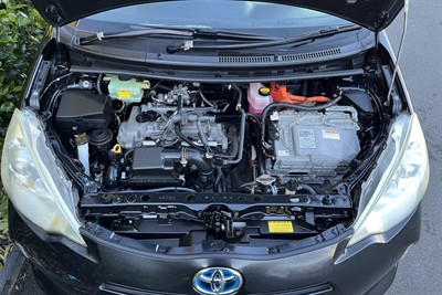 2013 Toyota Aqua - Thumbnail