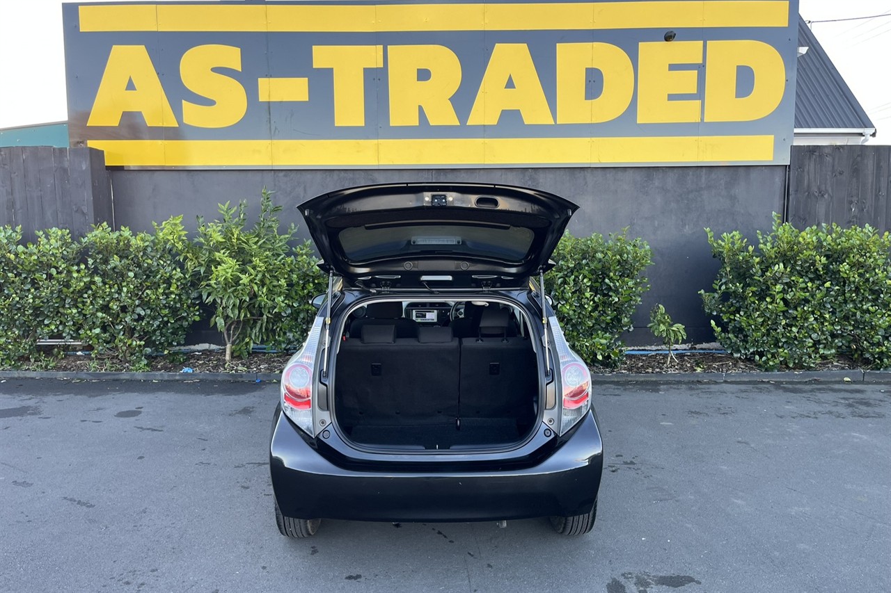 2013 Toyota Aqua