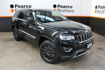 2017 Jeep Grand Cherokee - Thumbnail