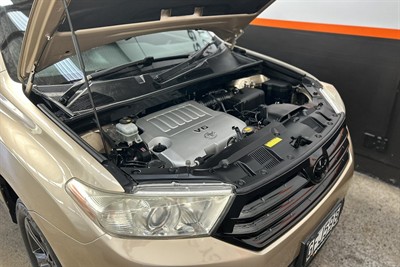 2012 Toyota HIGHLANDER - Thumbnail