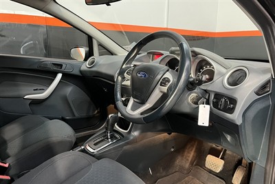 2011 Ford Fiesta - Thumbnail