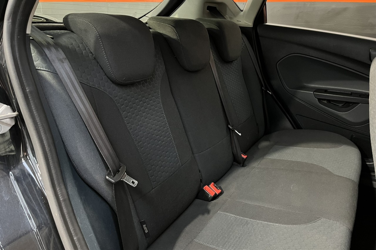 2011 Ford Fiesta