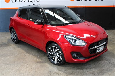 2022 Suzuki Swift - Thumbnail