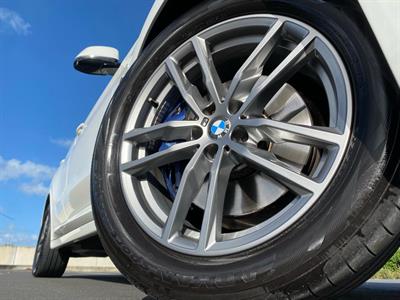 2019 BMW X4 - Thumbnail