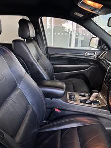 2017 Jeep GRAND CHEROKEE - Thumbnail