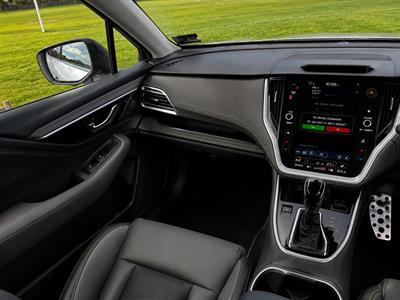 2023 Subaru Outback - Thumbnail