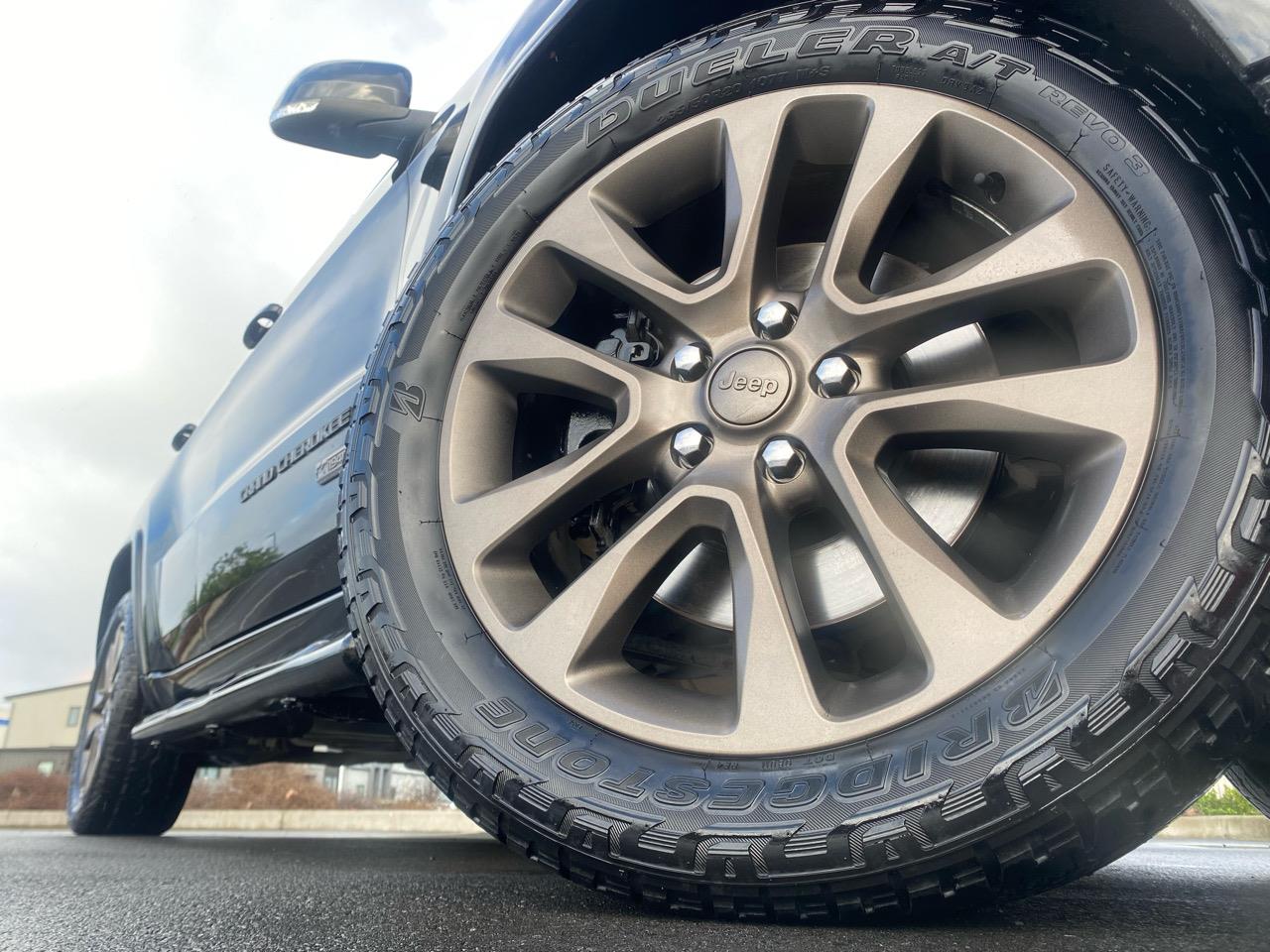 2016 Jeep GRAND CHEROKEE