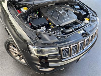 2016 Jeep GRAND CHEROKEE - Thumbnail
