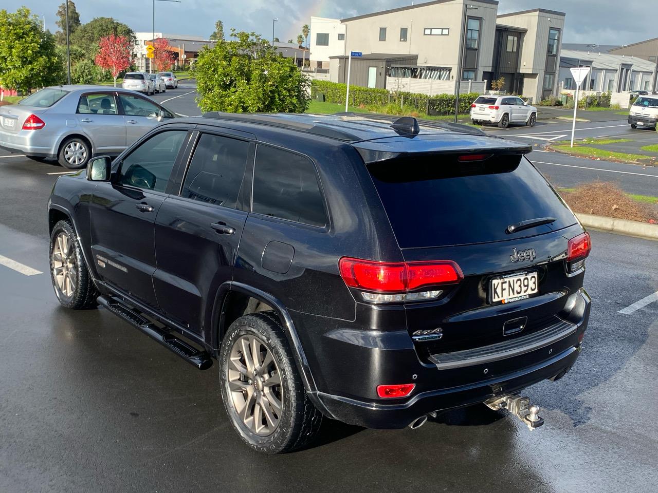 2016 Jeep GRAND CHEROKEE