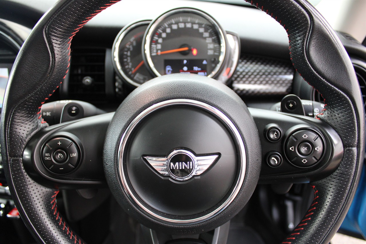 2018 Mini COOPER