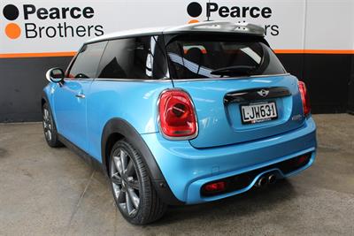 2018 Mini COOPER - Thumbnail