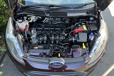 2010 Ford Fiesta - Thumbnail