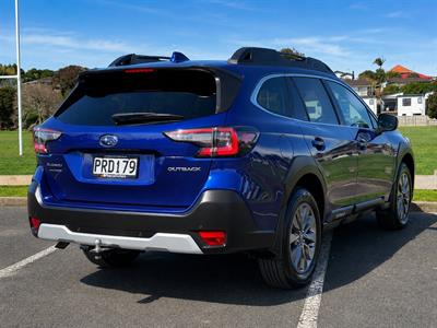 2023 Subaru Outback - Thumbnail