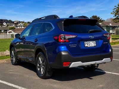 2023 Subaru Outback - Thumbnail