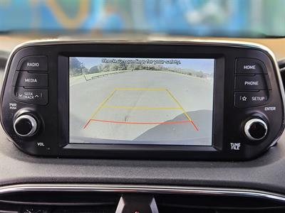 2020 Hyundai SANTA FE - Thumbnail