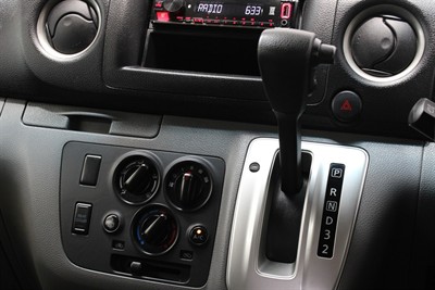 2019 Nissan Nv350 - Thumbnail