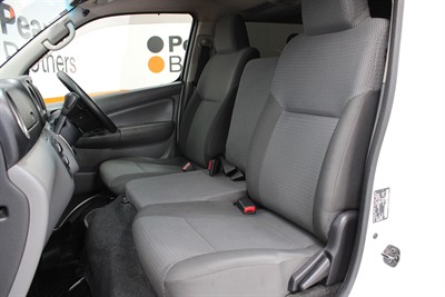 2019 Nissan Nv350 - Thumbnail