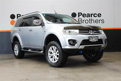 2014 Mitsubishi Challenger