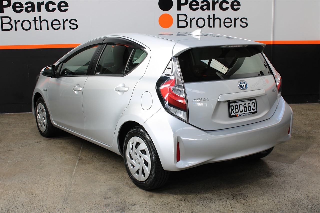 2017 Toyota Aqua