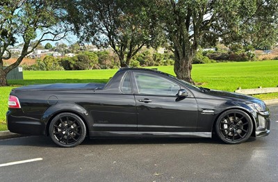 2011 Holden Commodore - Thumbnail