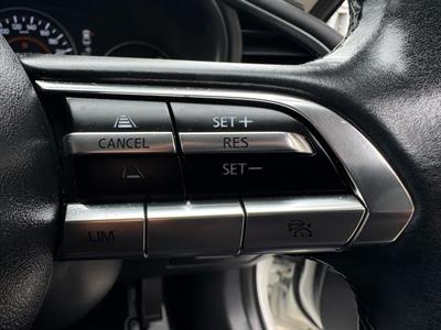 2022 Mazda Mazda3 - Thumbnail