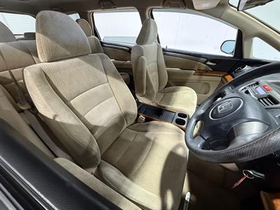2005 Honda Odyssey - Thumbnail