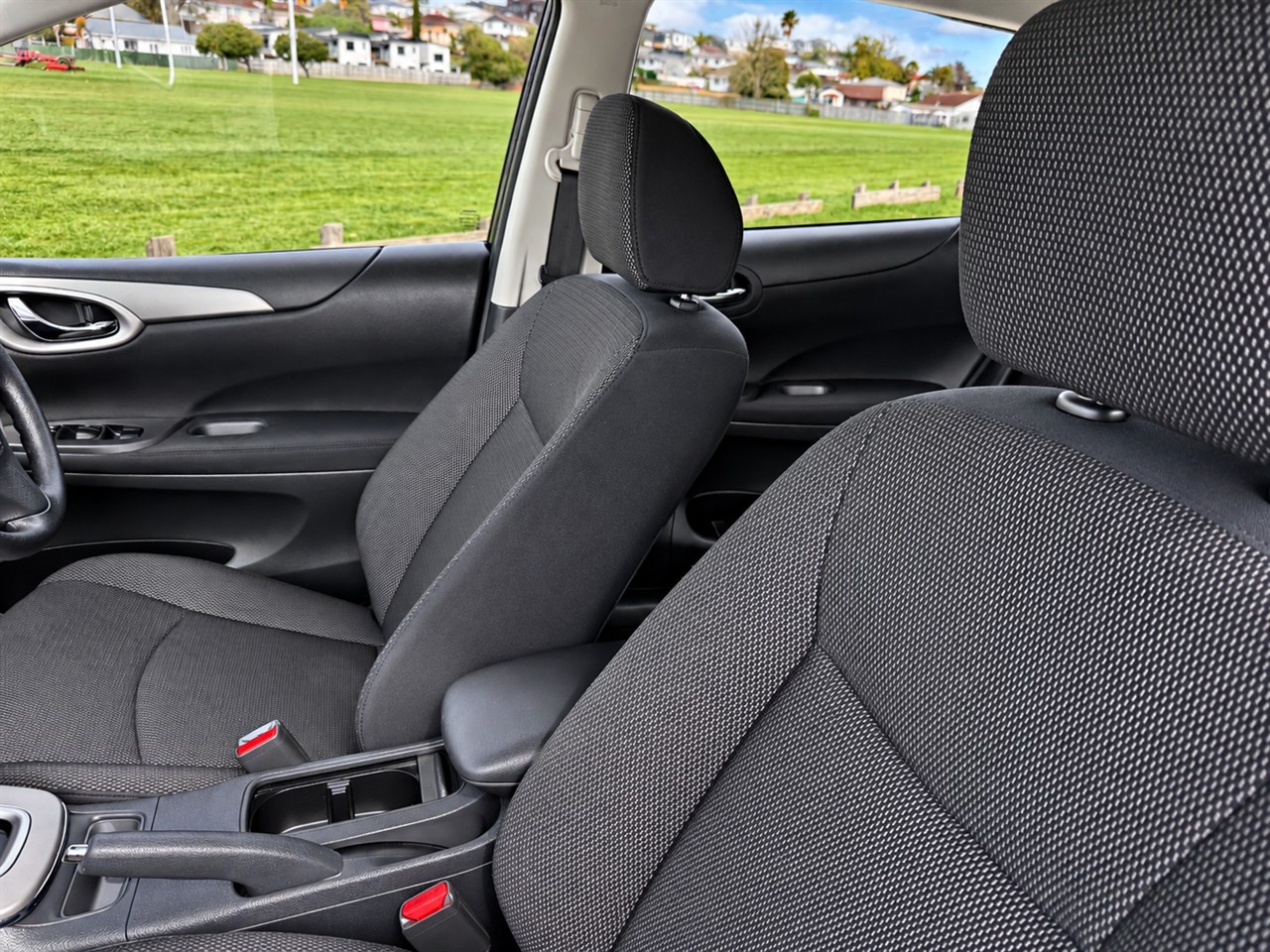 2015 Nissan PULSAR