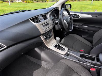 2015 Nissan PULSAR - Thumbnail