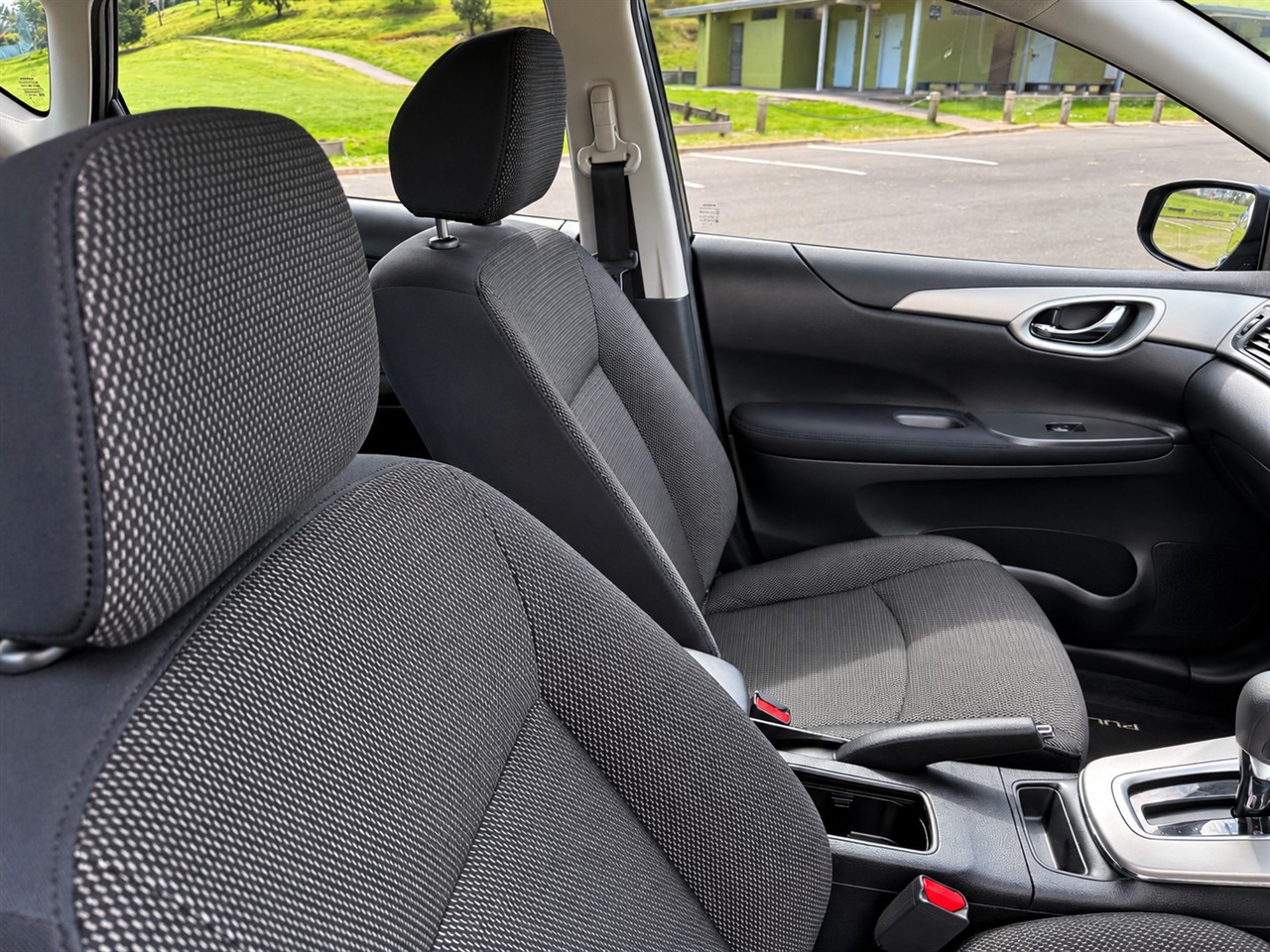 2015 Nissan PULSAR