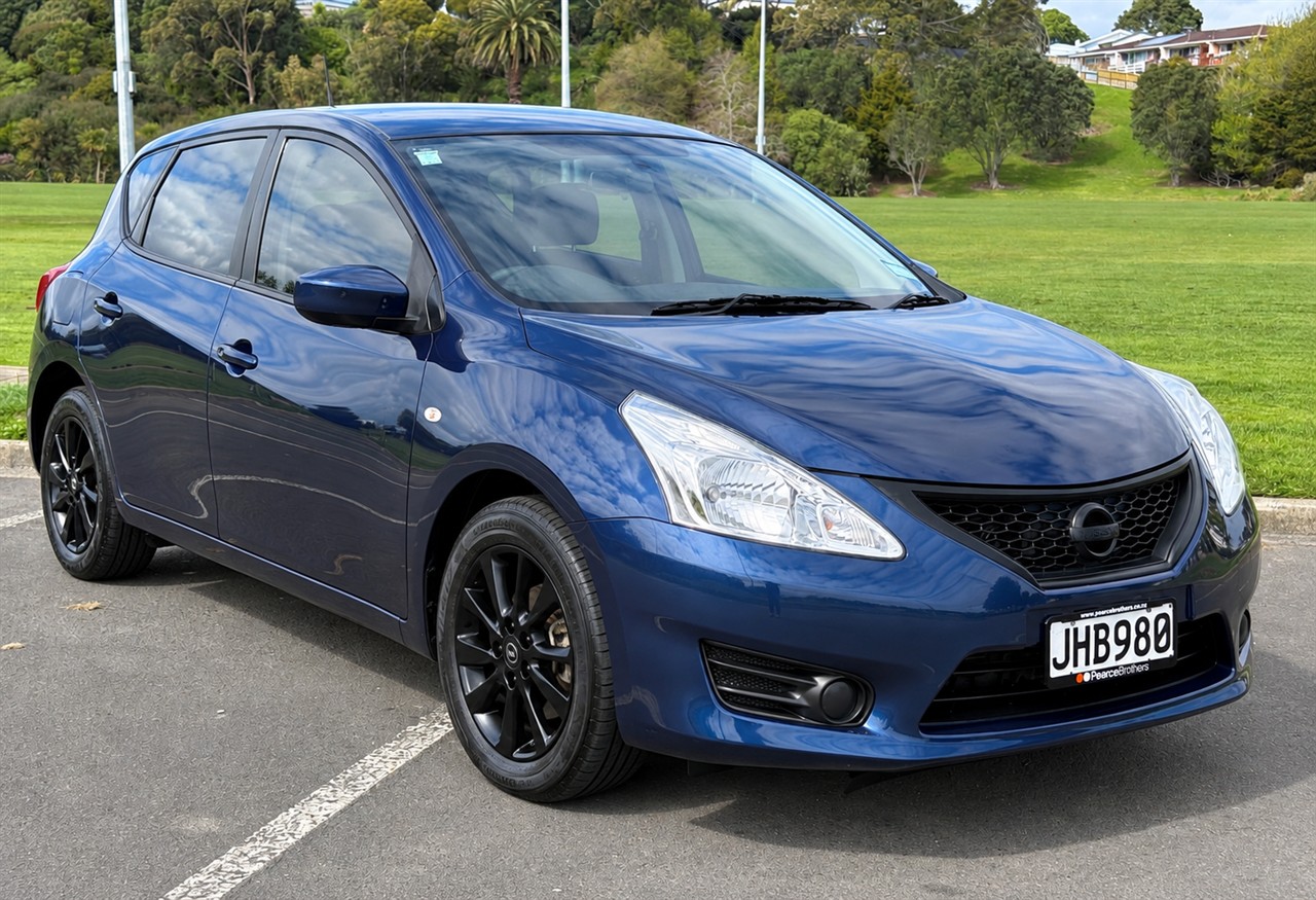 2015 Nissan PULSAR