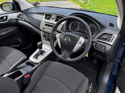 2015 Nissan PULSAR - Thumbnail