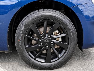 2015 Nissan PULSAR - Thumbnail