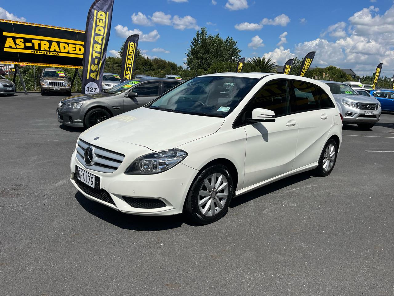 2013 Mercedes-Benz B180