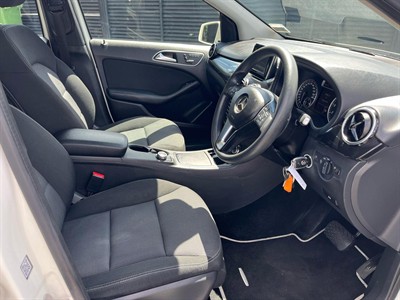 2013 Mercedes-Benz B180 - Thumbnail