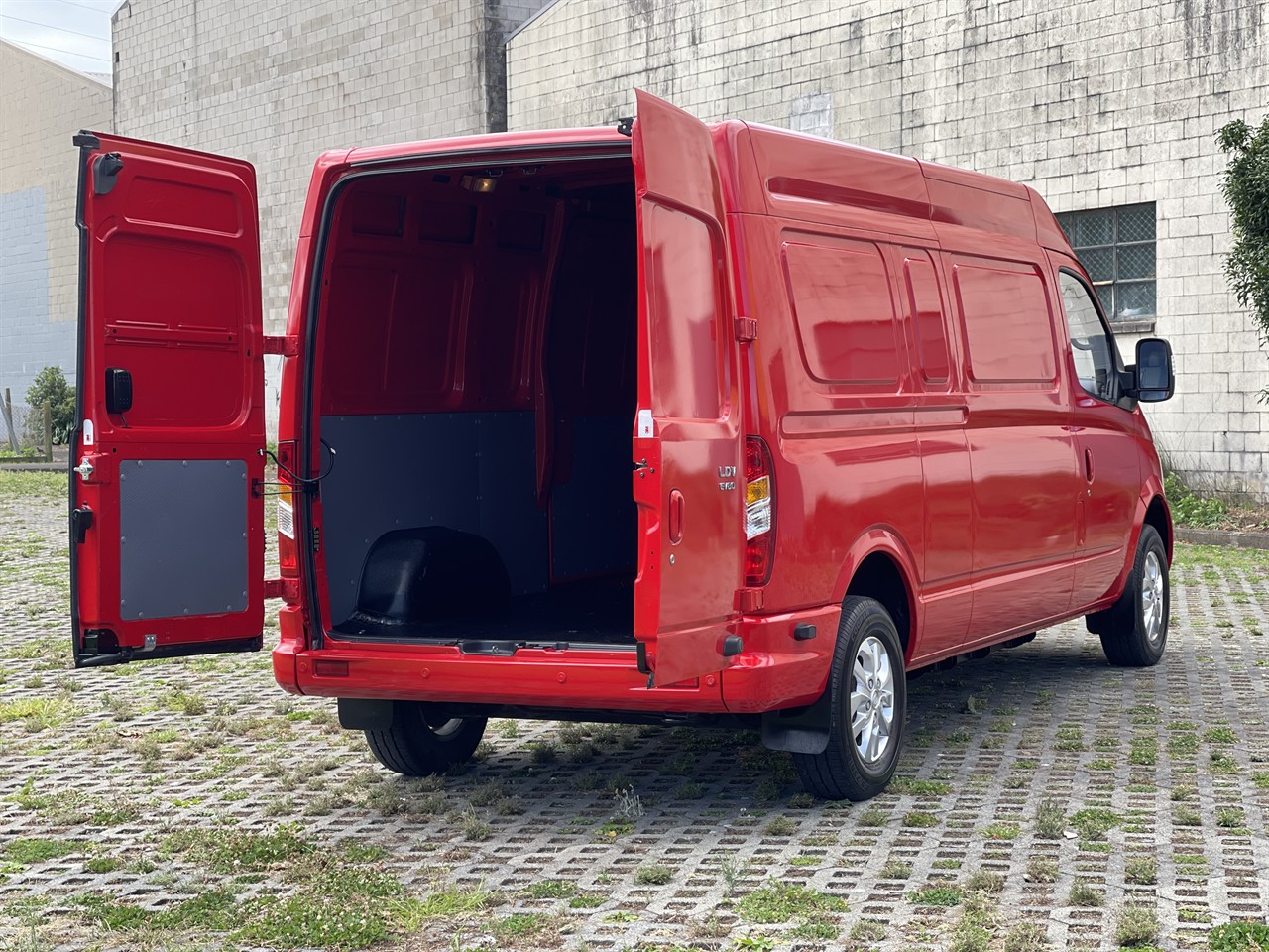 2020 LDV EV80