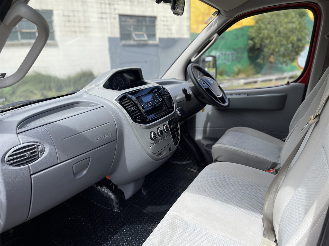 2020 LDV EV80
