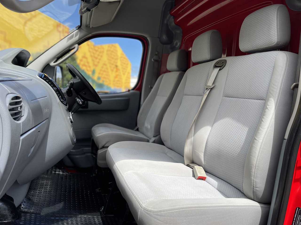 2020 LDV EV80