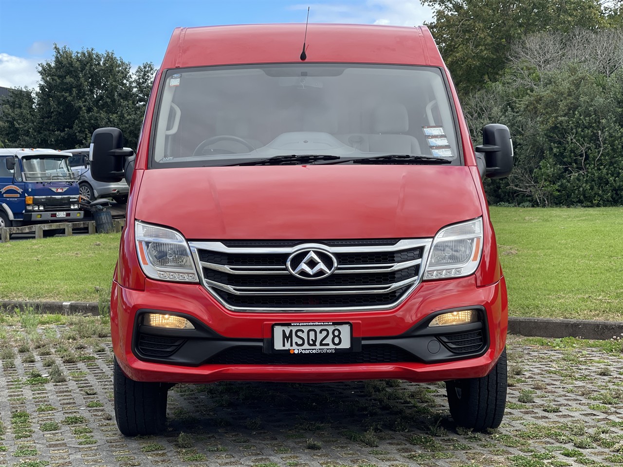 2020 LDV EV80