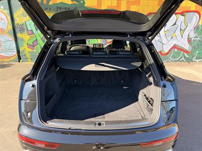 2021 Audi Q5 - Thumbnail