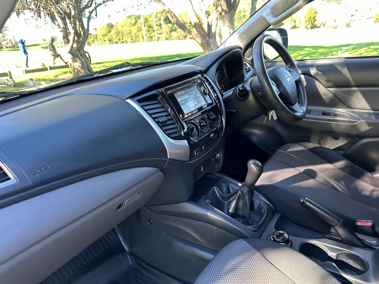 2015 Mitsubishi Triton