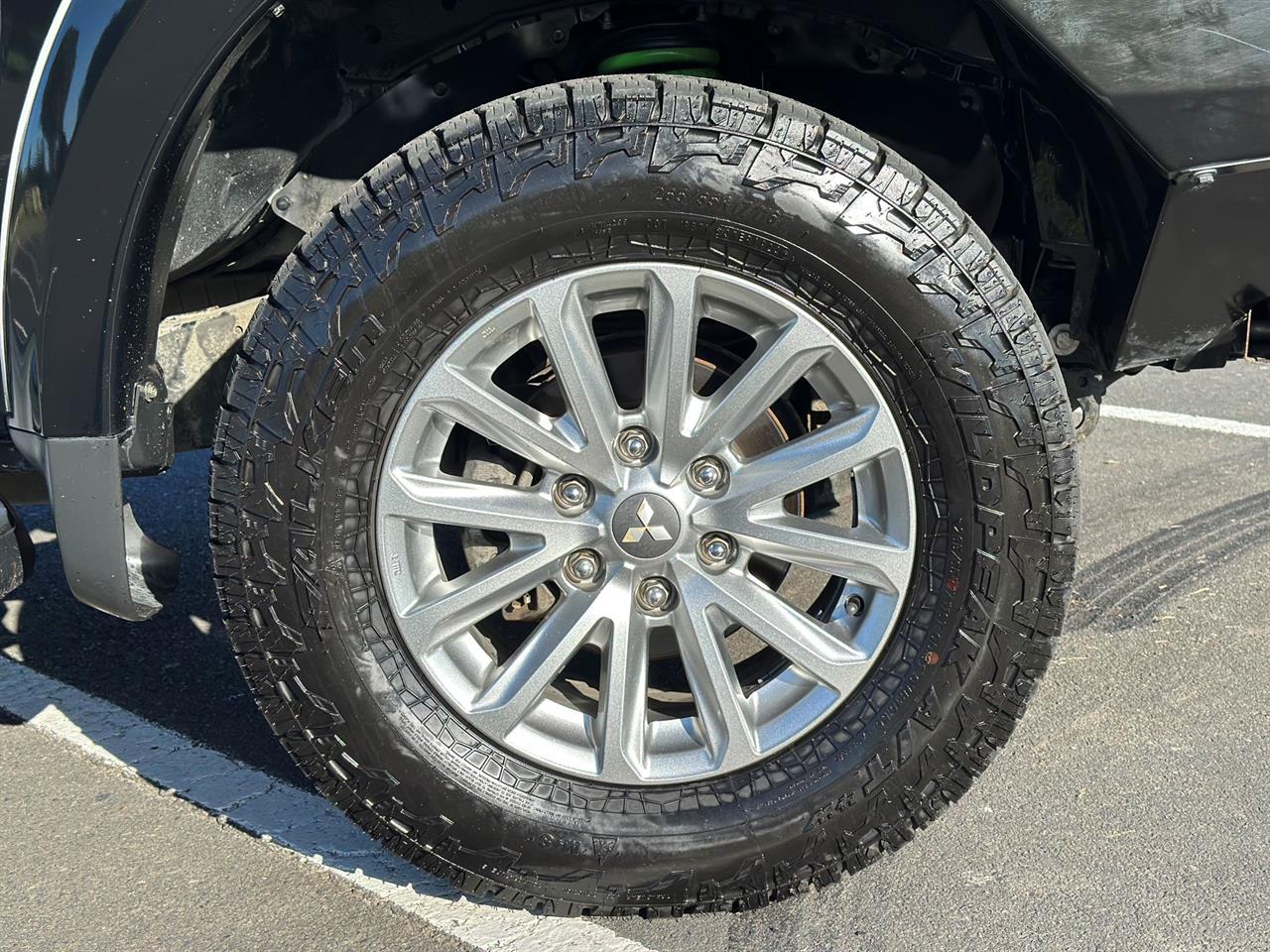 2015 Mitsubishi Triton